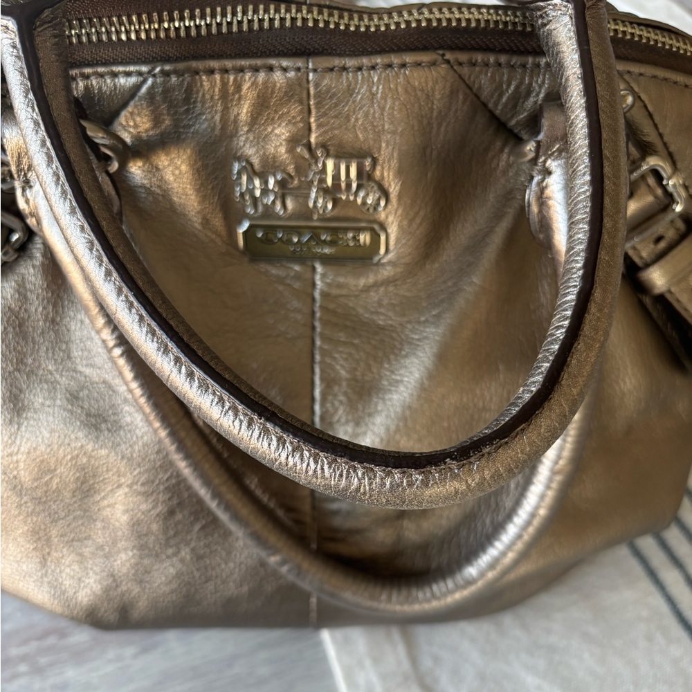 🍃🦋 Coach Madison Metallic
Pewter Leather Satchel
Shoulder Bag 15960 - Picture 9 of 14
